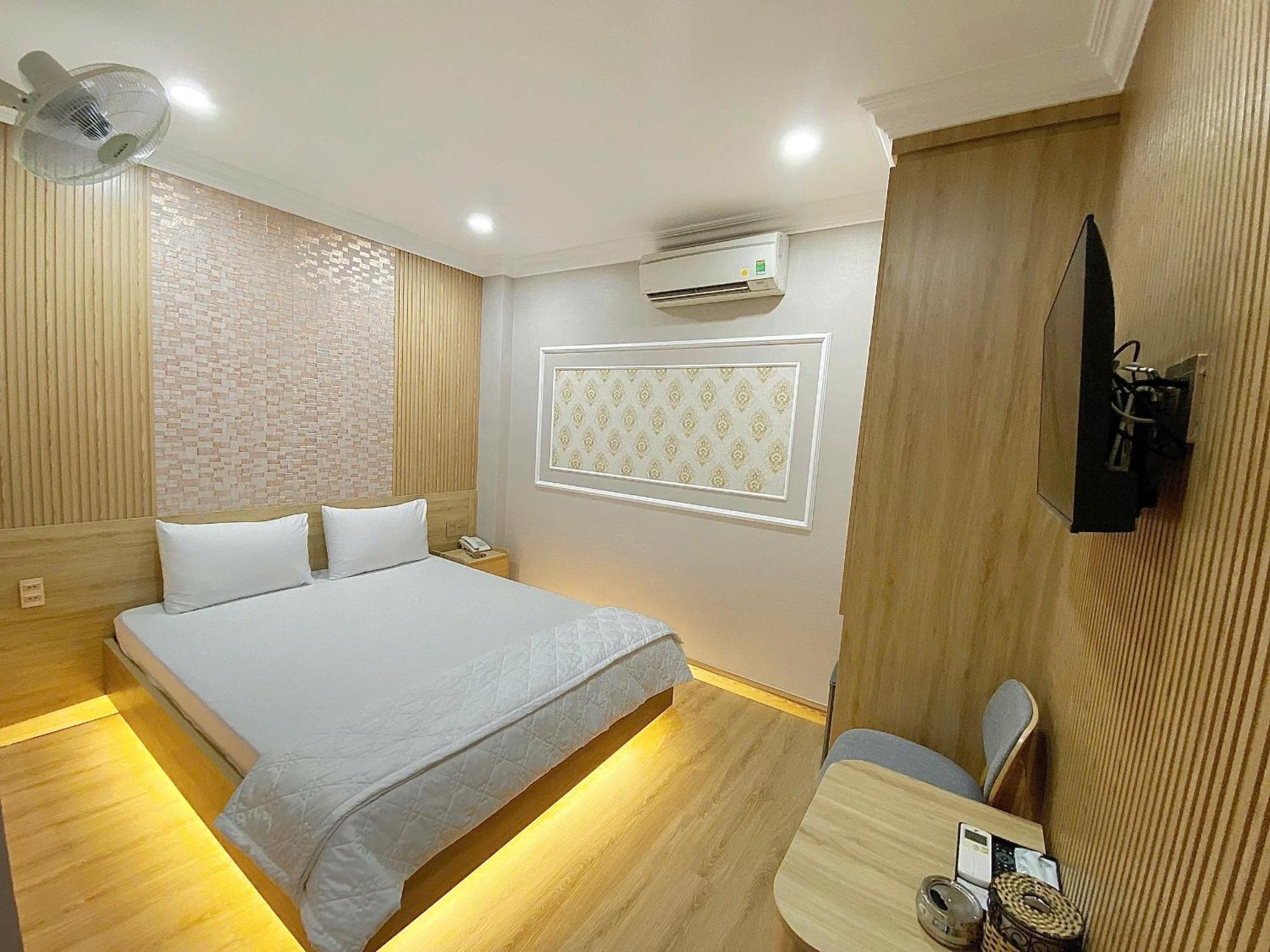 Thanh Binh Premium Hotel Ciudad Ho Chi Minh  Exterior foto