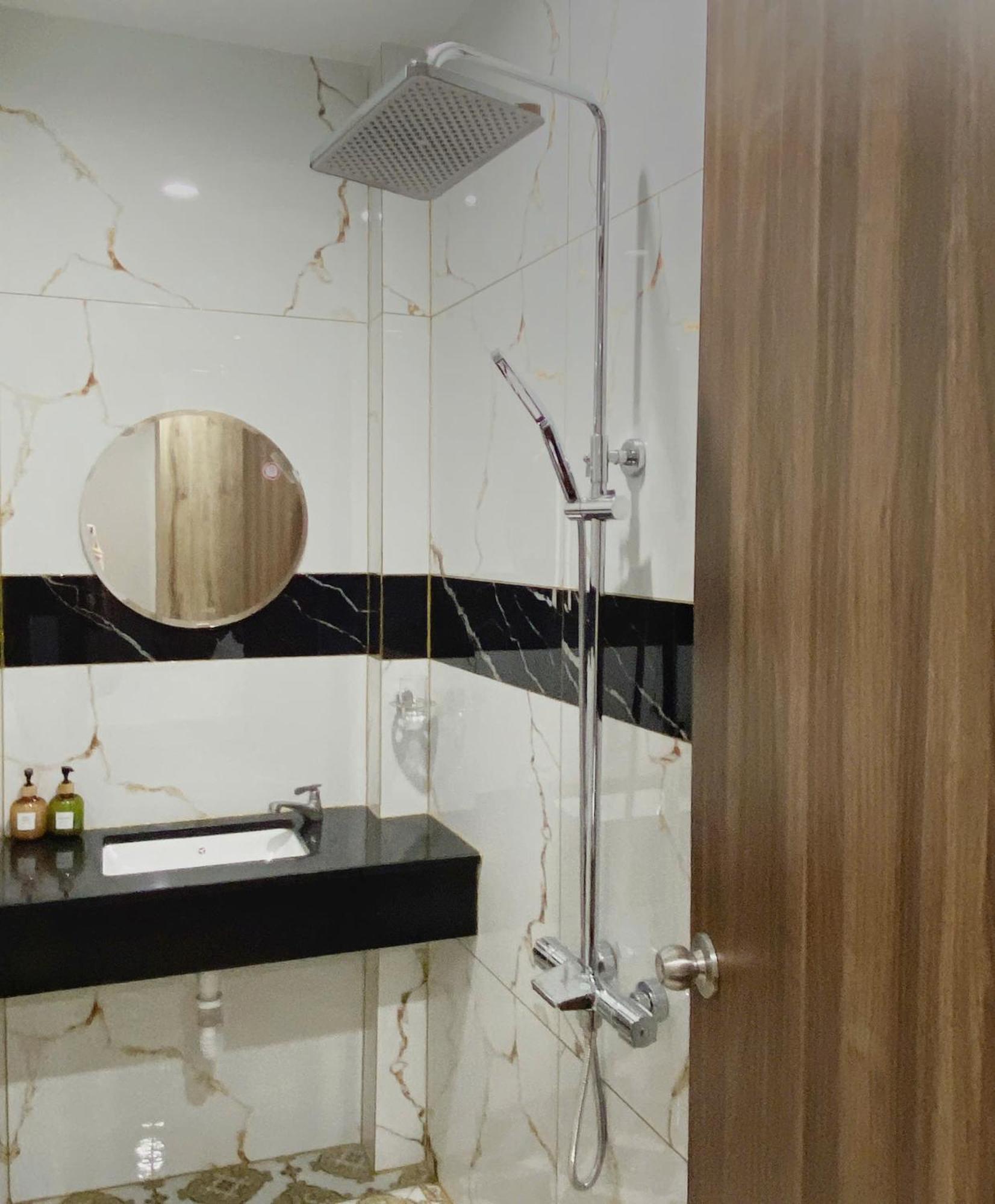 Thanh Binh Premium Hotel Ciudad Ho Chi Minh  Exterior foto